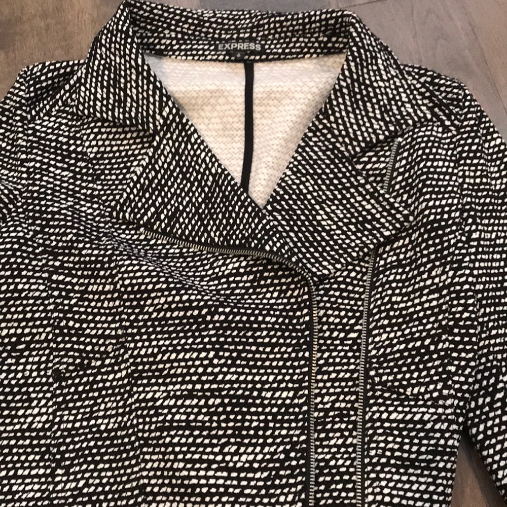 Jacket - Picture 2 of 3